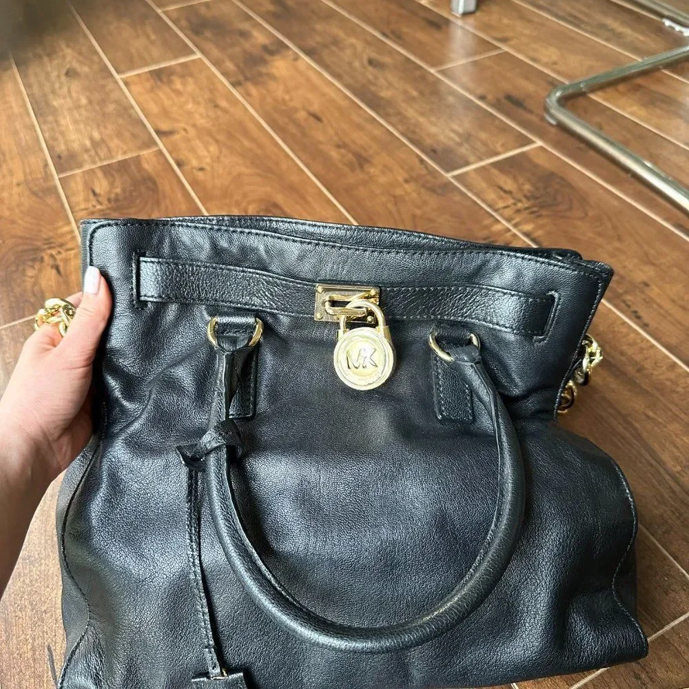 Michael Kors Shoulder/satchel bag
